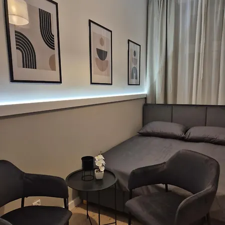 Luxury Kosciuszki 9 - Larcia Apartment